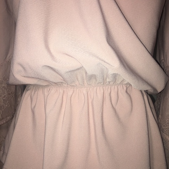 Leith XS Dusty Rose Lace Long Bell Sleeve Blouse - Picture 4 of 9